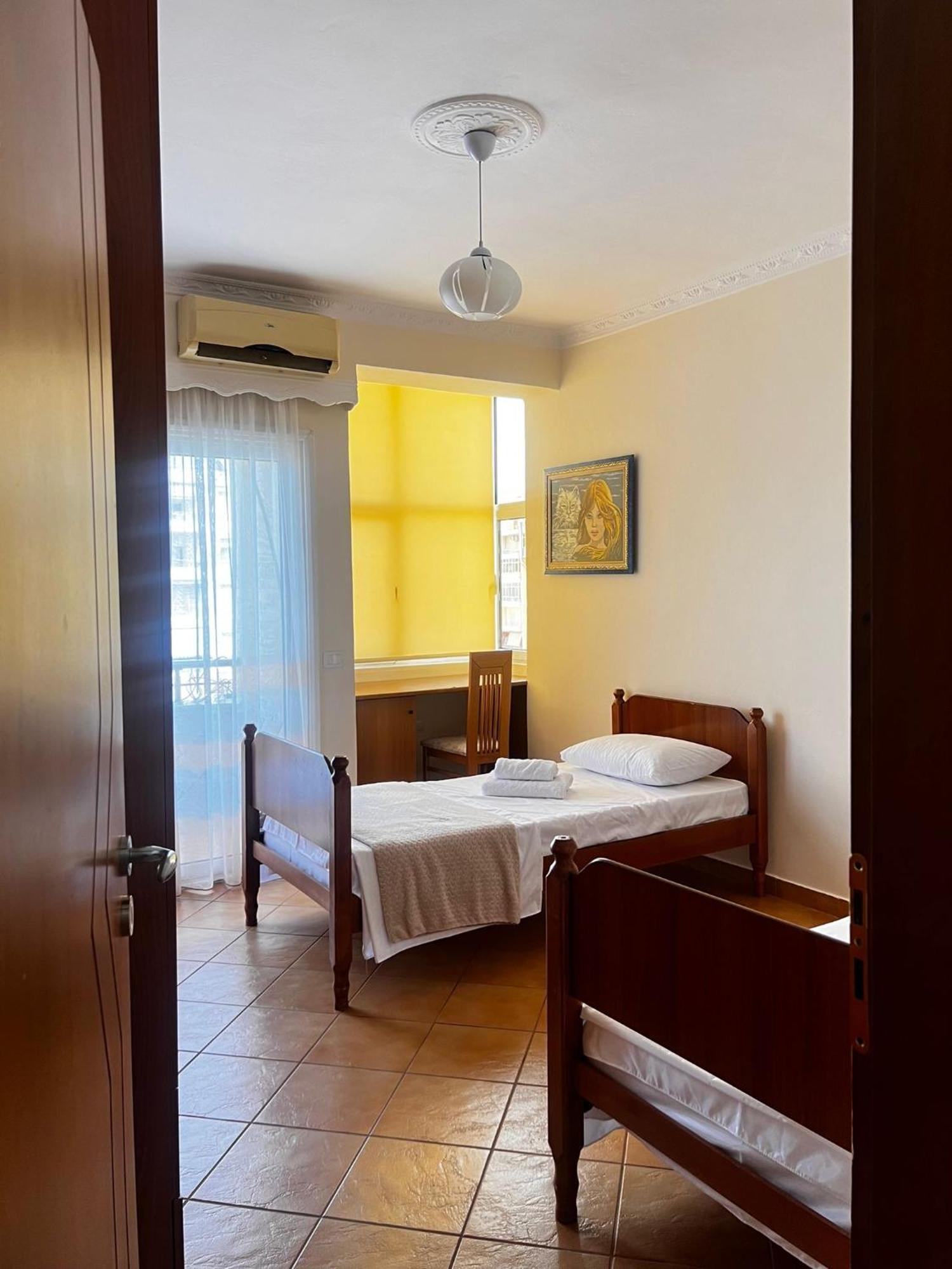 Lu Apartament Вльора Екстер'єр фото